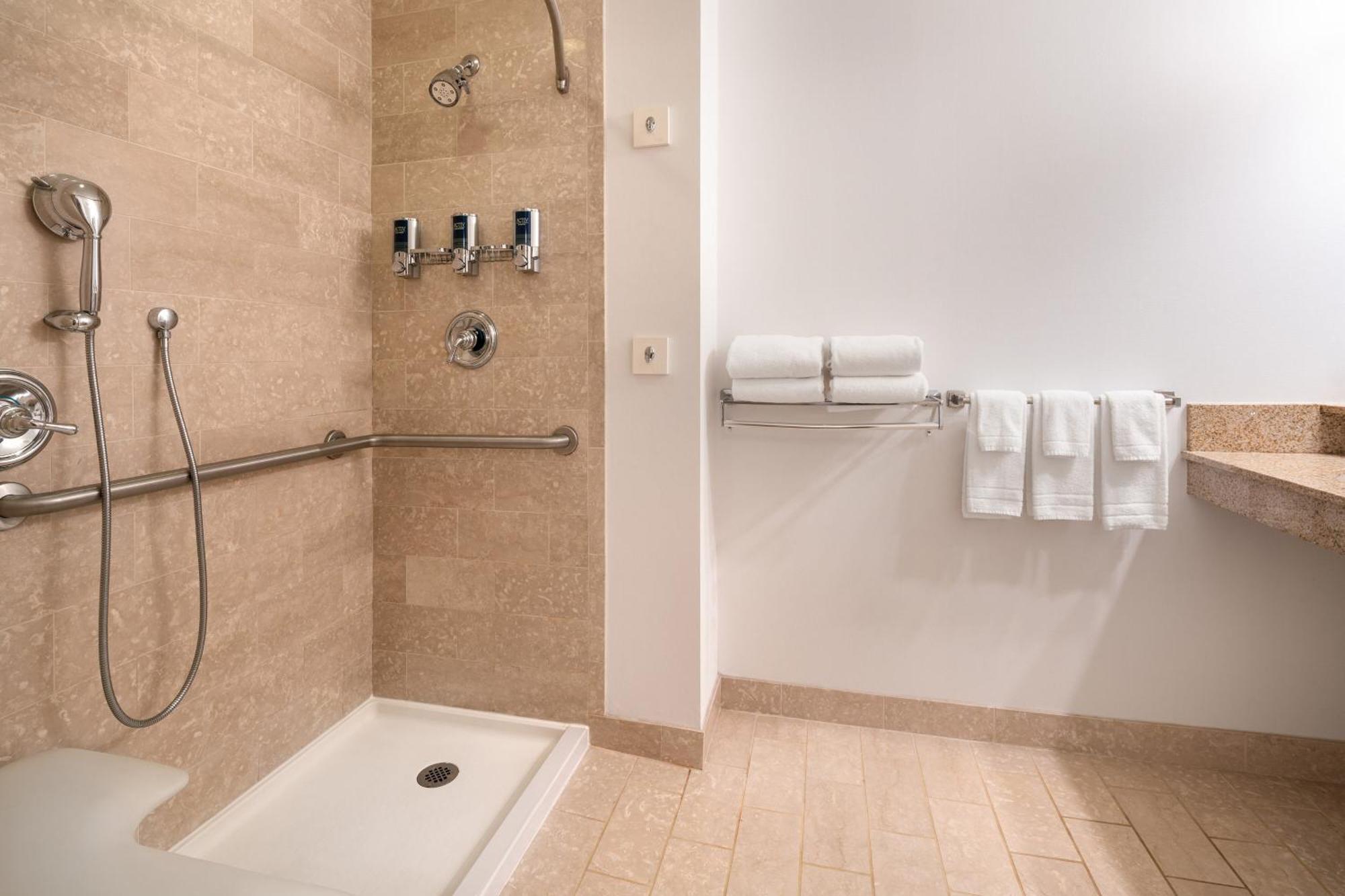 Four Points By Sheraton - San Francisco Bay Bridge Emeryville Bagian luar foto