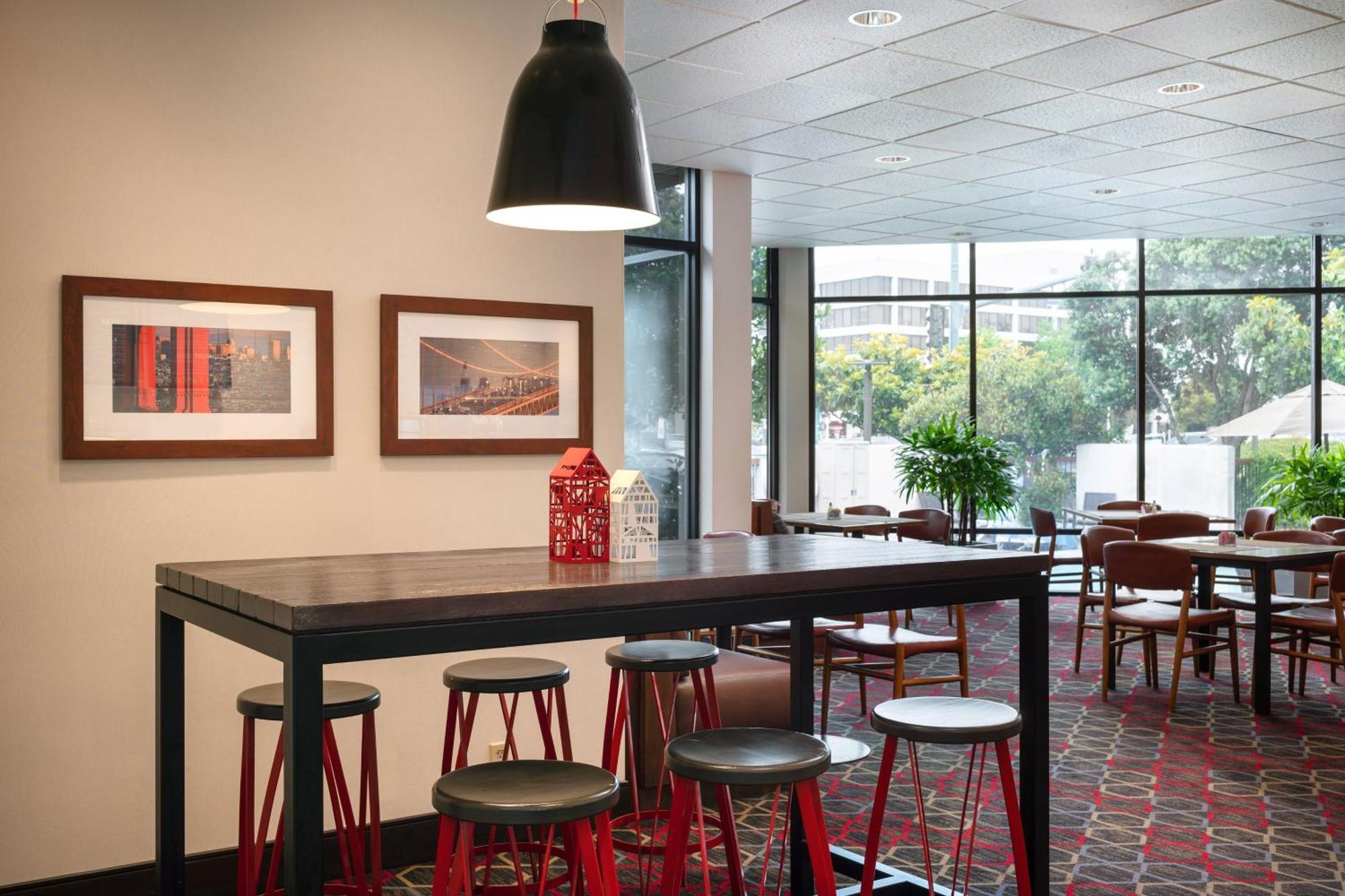 Four Points By Sheraton - San Francisco Bay Bridge Emeryville Bagian luar foto