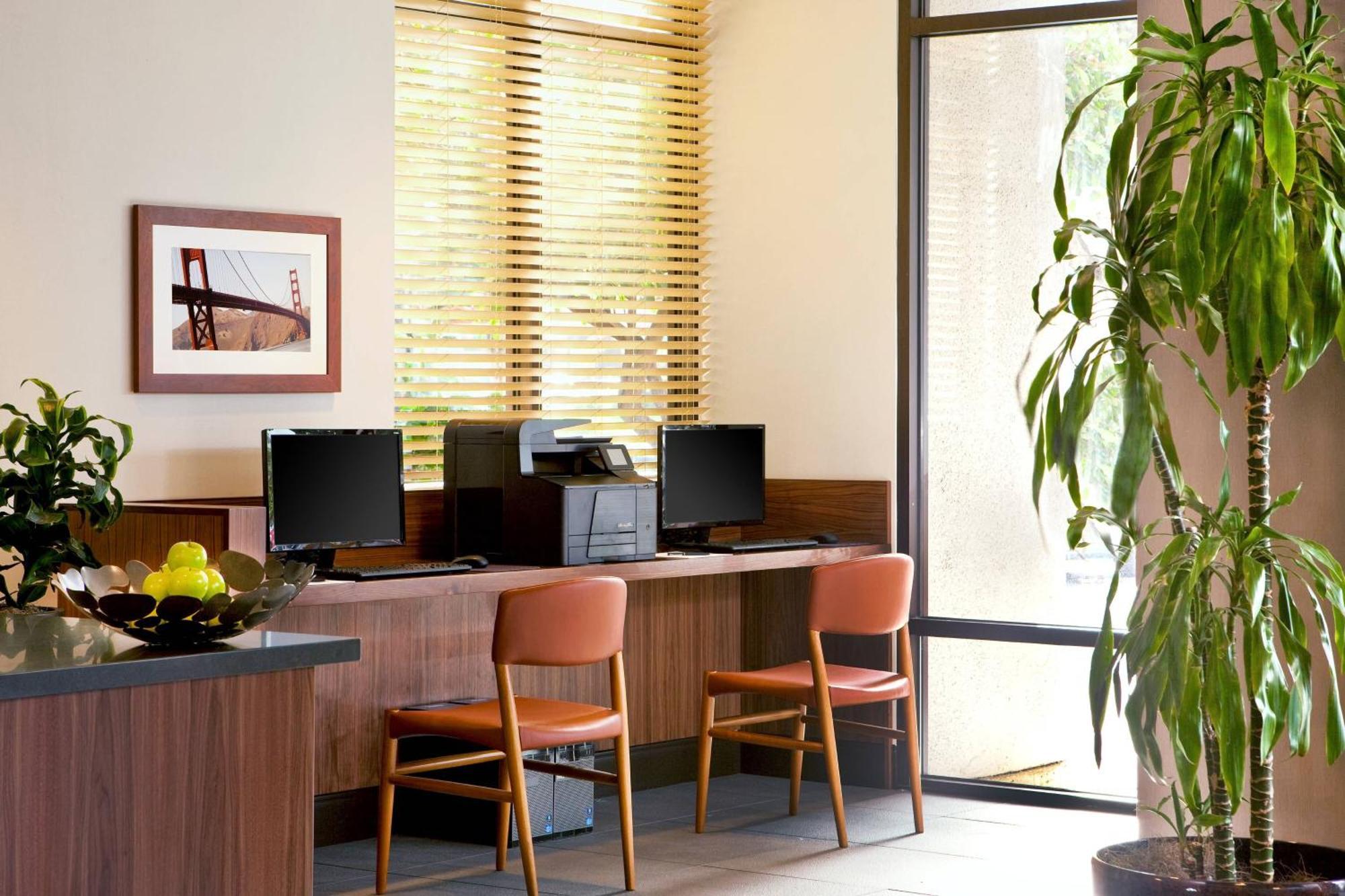 Four Points By Sheraton - San Francisco Bay Bridge Emeryville Bagian luar foto