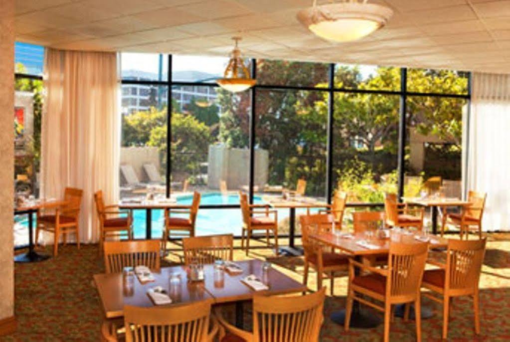 Four Points By Sheraton - San Francisco Bay Bridge Emeryville Bagian luar foto